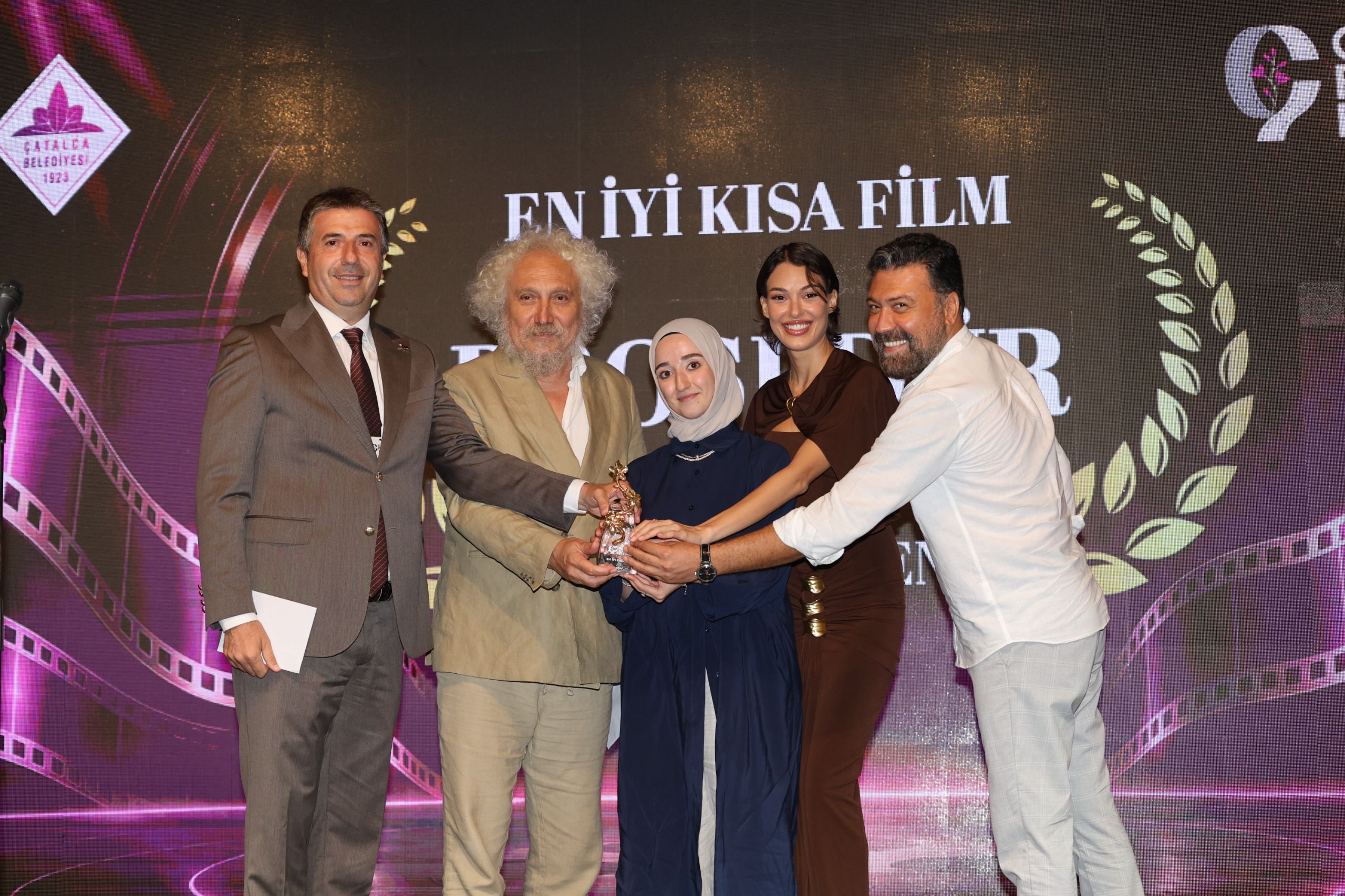 1. Çatalca Film Festivali’nde Altın Erguvan Ödülleri sahiplerini buldu